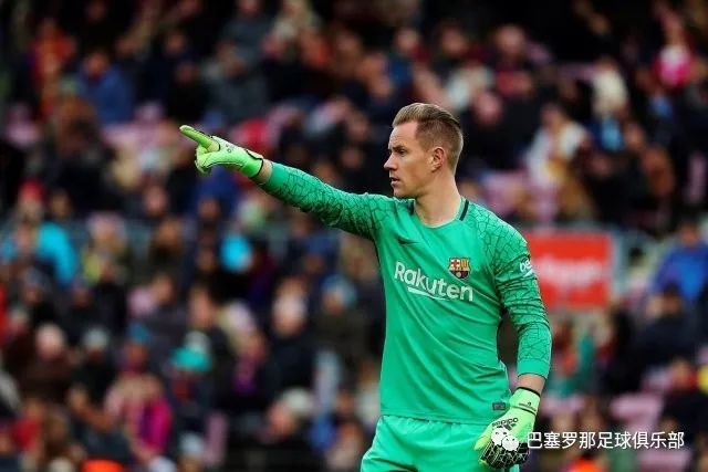 特尔施特根零封领沃尔夫斯堡登顶  